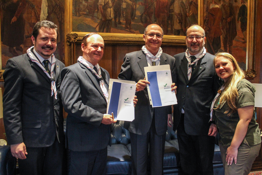 Diretoria Regional se reúne com Governador de SP