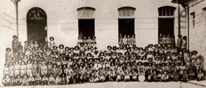 Escoteiros e Escoteiras do 3º Grupo Escolar (Escola Irineu Penteado) em 1934