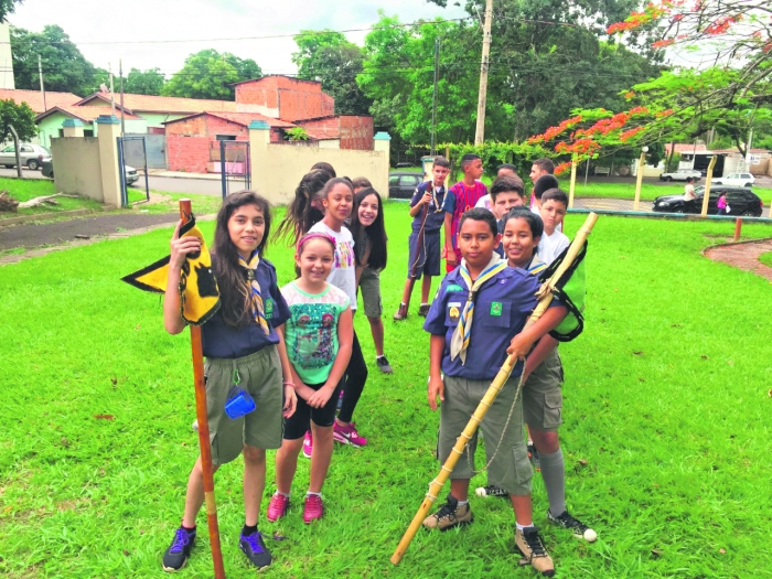 Projeto quer afastar jovens da criminalidade pelo escotismo