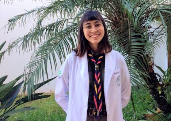 Escoteira e estudante de medicina no combate ao coronavírus