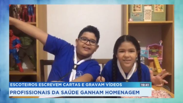 Lobinhos enviam cartas para profissionais da saúde em Santos