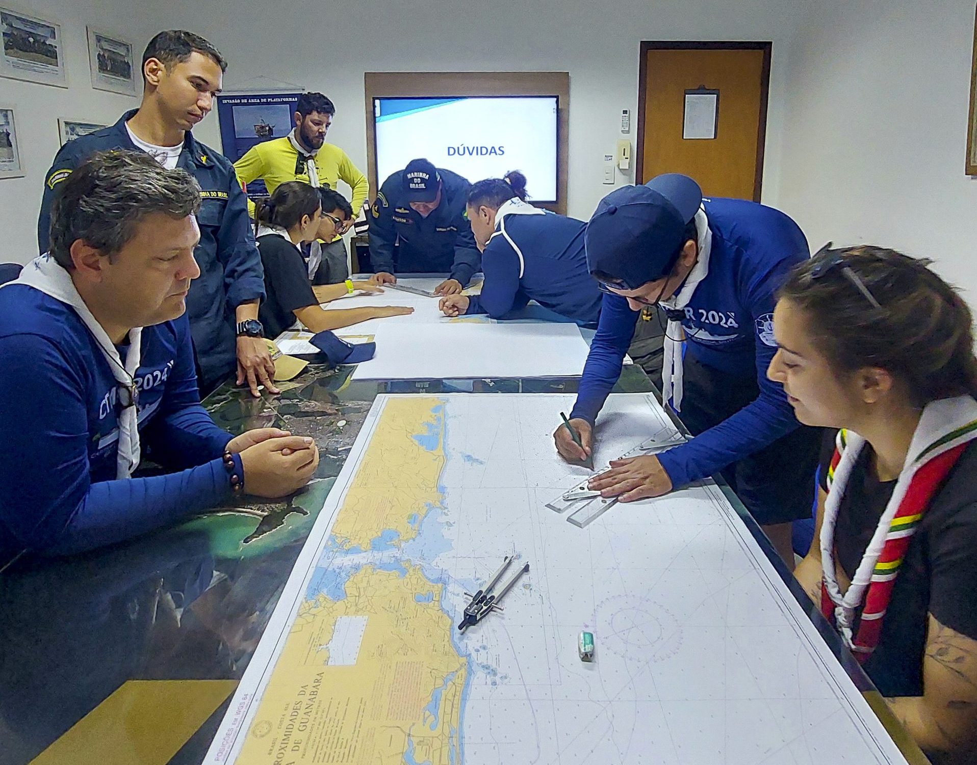 Escoteiros de São Paulo recebem apoio da Marinha do Brasil para a realização da segunda parte do CTMar