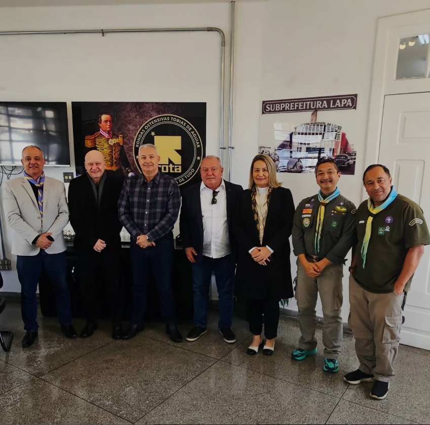 Reunião na Subprefeitura da Lapa discute iniciativas de cidadania e escotismo na Zona Oeste