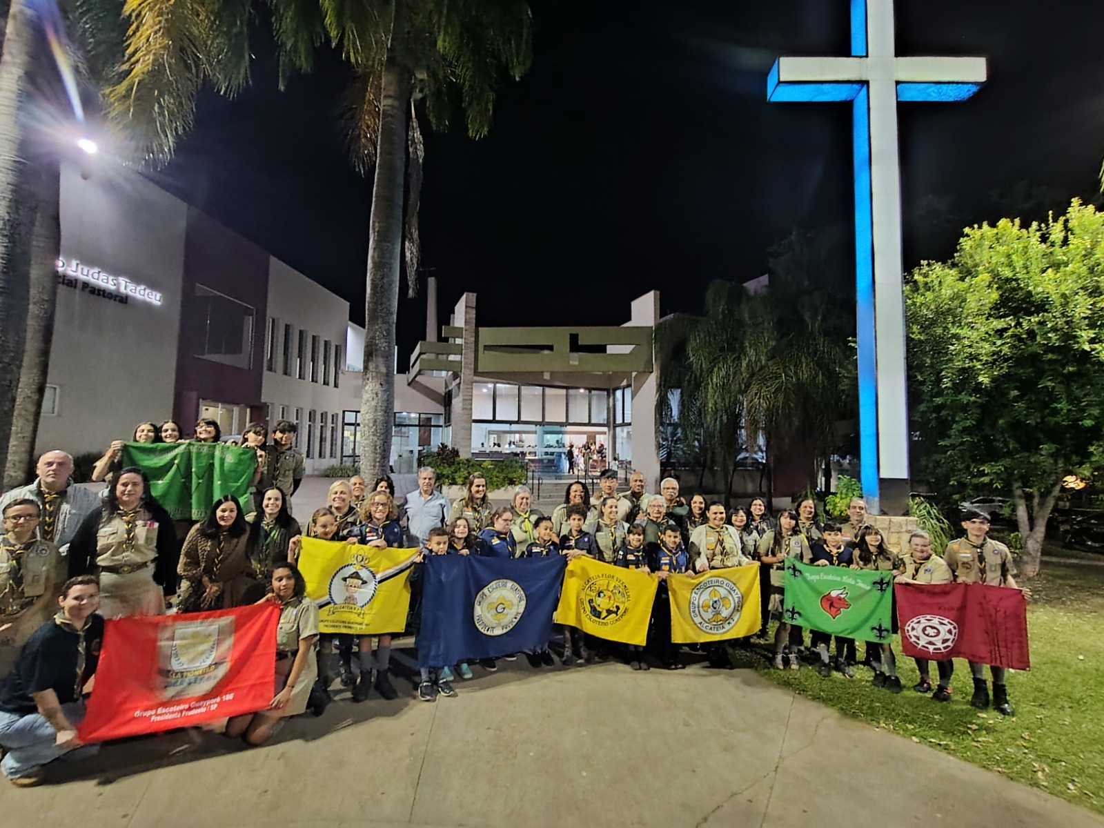 Grupo Escoteiro Guayporé celebra 39 anos de história com fé, reencontros e tradição
