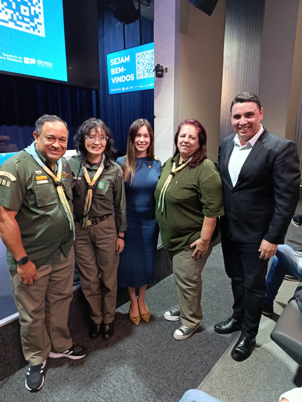 Escoteiros de São Paulo participam do lançamento da Frente Parlamentar de Juventude na ALESP