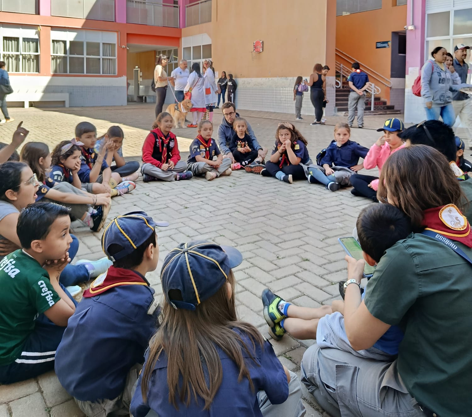 Grupo Escoteiro Grifo Caçador leva a EducAÇÃO Escoteira para apoiar projeto “Menina dos Olhos”