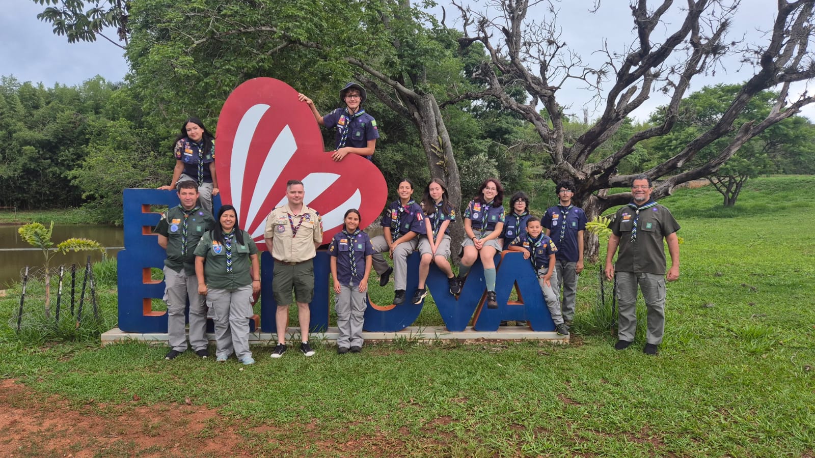 Grupo Escoteiro Boiaçu recebe visita de Escotista estadunidense
