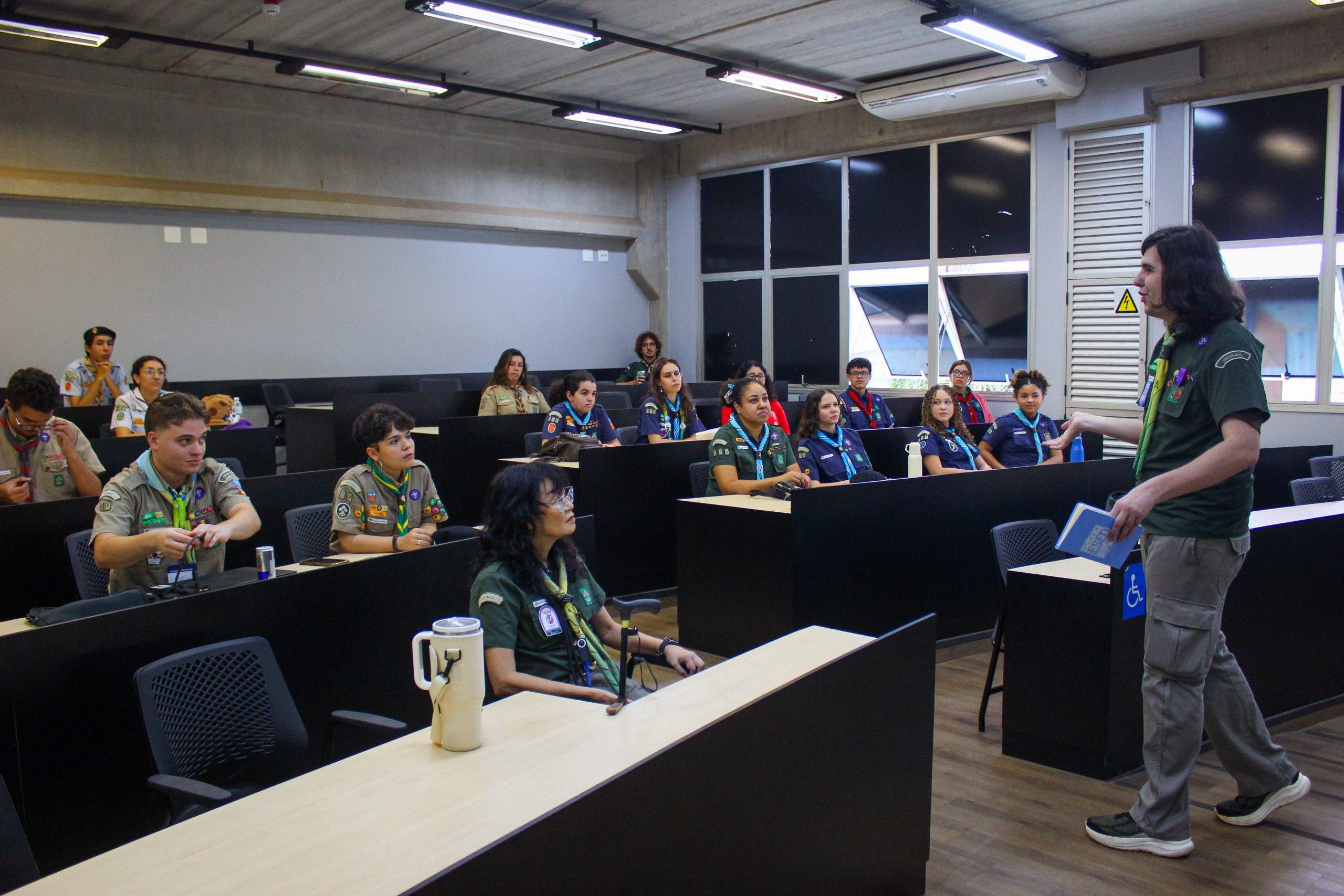 Roda de conversa celebra 5 anos da PNEJ e fortalece protagonismo juvenil